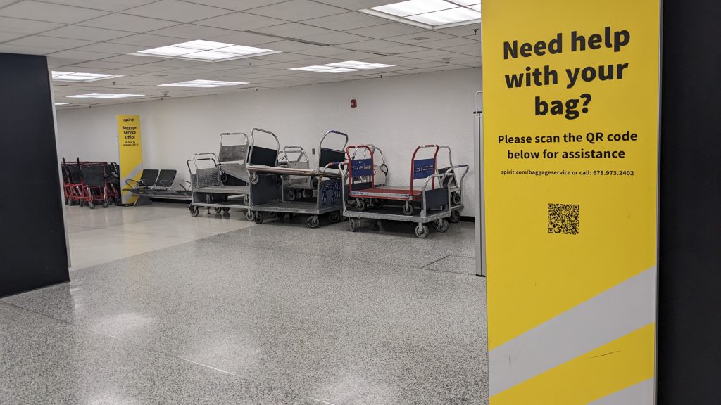 Continuous places where trolleys for transporting suitcases are stacked and mountains of wheelchairs are stacked against the walls.